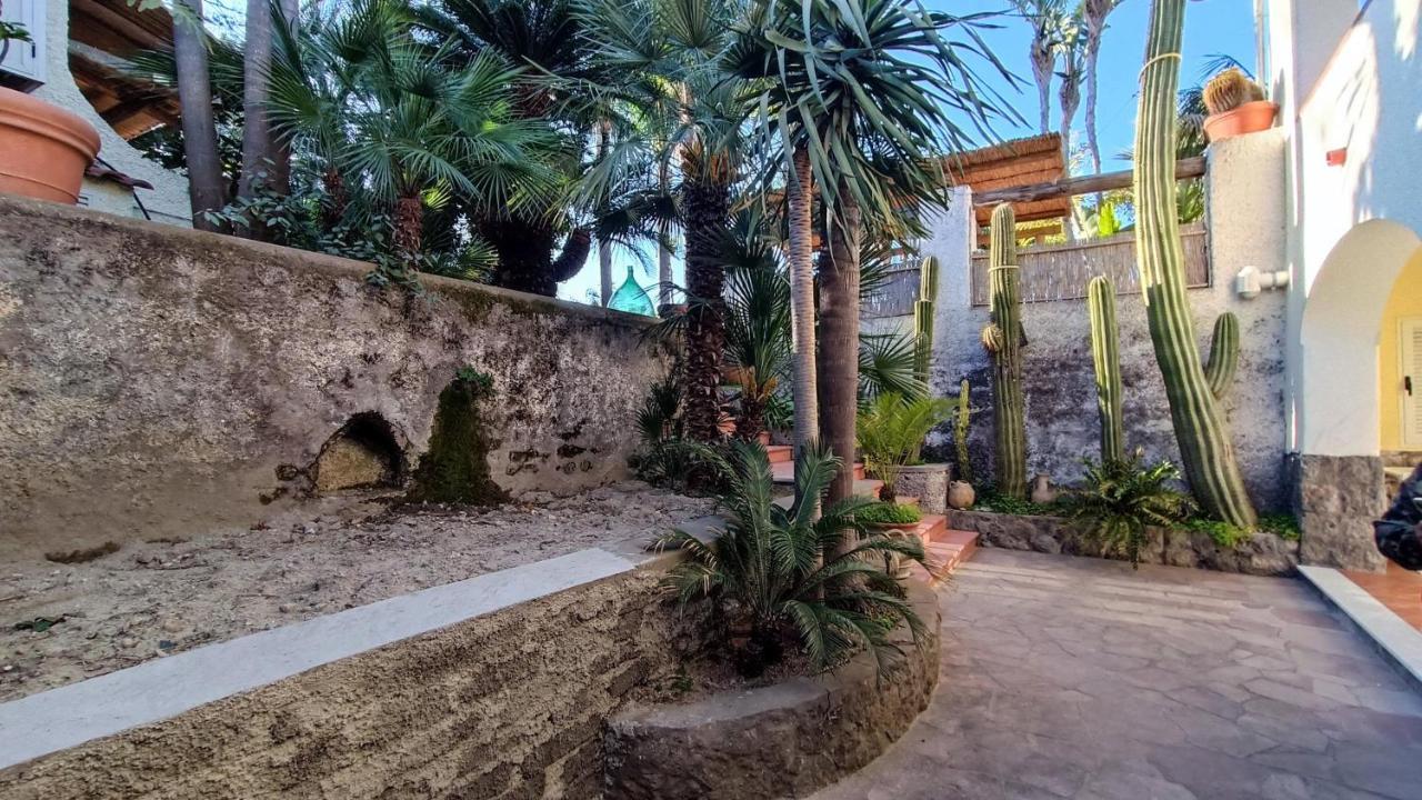 Residence Villa Cristina Forio di Ischia エクステリア 写真