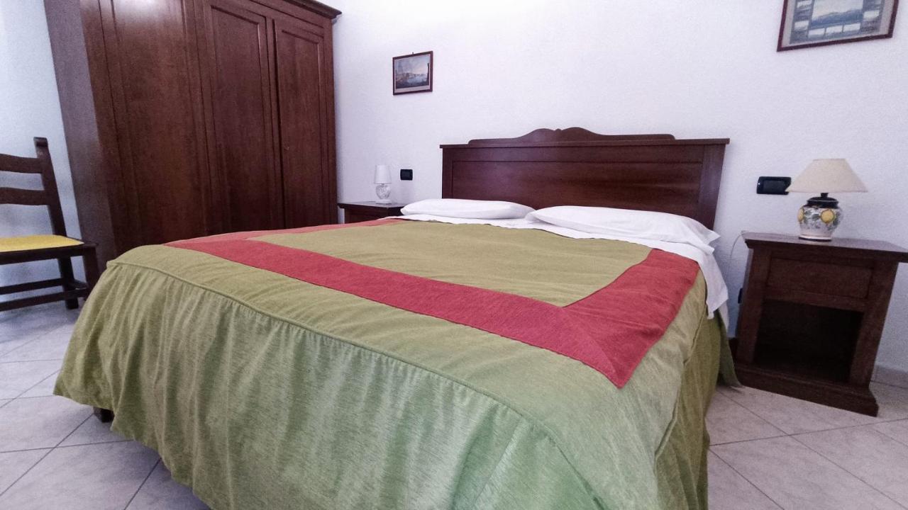 Residence Villa Cristina Forio di Ischia エクステリア 写真