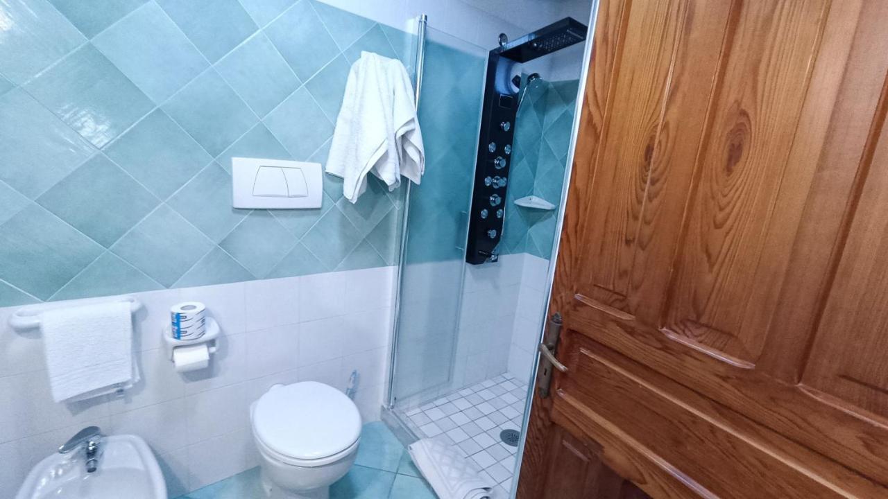 Residence Villa Cristina Forio di Ischia エクステリア 写真