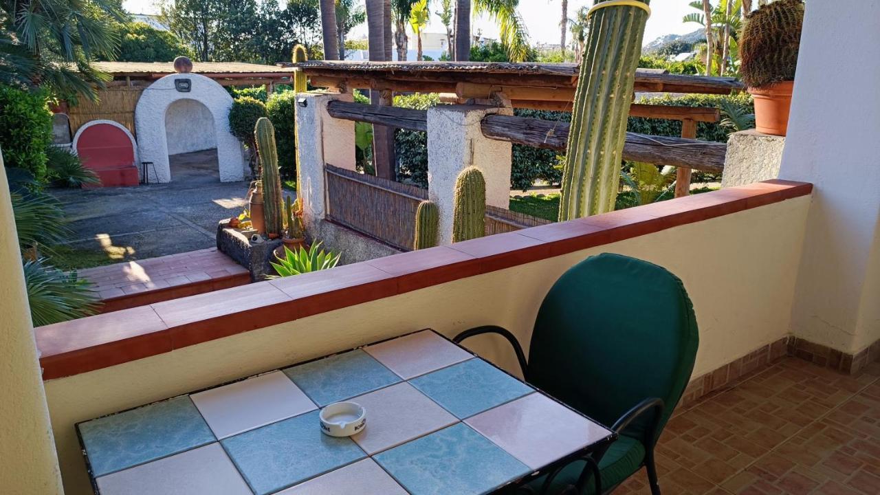 Residence Villa Cristina Forio di Ischia エクステリア 写真