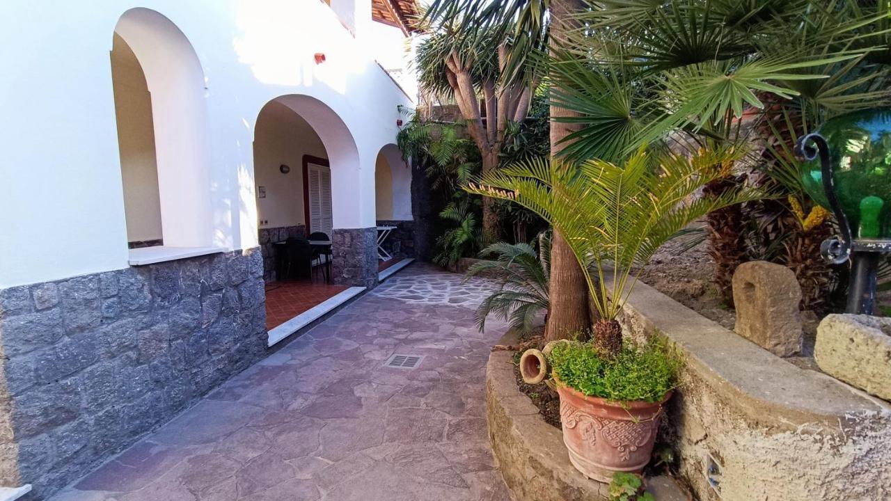 Residence Villa Cristina Forio di Ischia エクステリア 写真